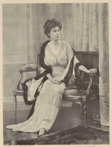 [Fig. 1] Helen Munro Ferguson, wife of the Governor General of Australia, 1885. From State Library Victoria, H82.1232.